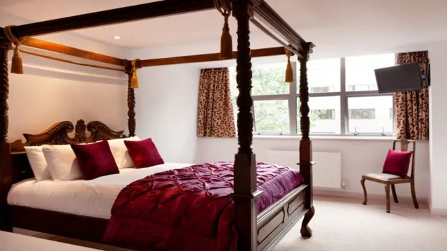 DeVere Hotel photo 1