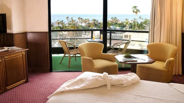Marriott photo 2
