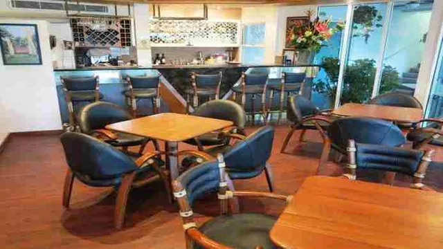 Cairns Sheridan Hotel & Conference Centre photo 2