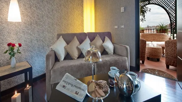Diplomat Hotel Canberra photo 2