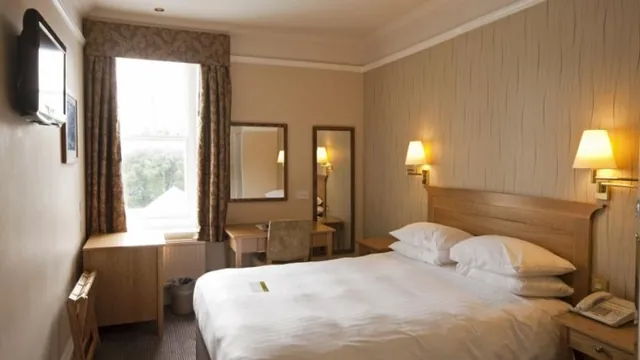 Holiday Inn Stratford Upon Avon photo 1