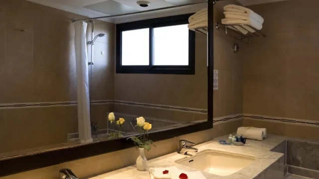 Ramada Les Almohades Tangier Hotel photo 3