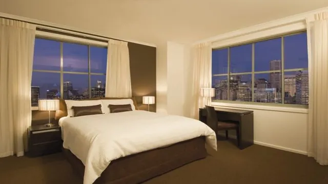 Oaks Goldsbrough Apartments Sydney photo 2