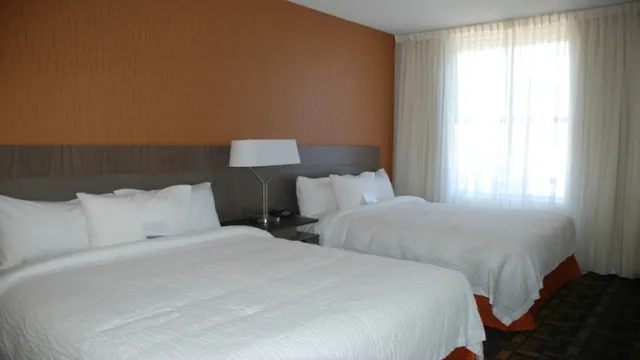 Fairfield Inn & Suites Milwaukee Downtown photo 2