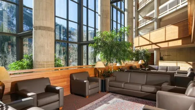Cliff Lodge & Spa - Snowbird photo 1