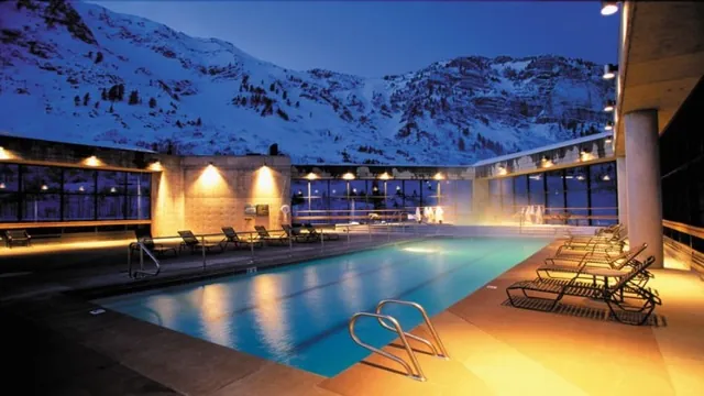 Cliff Lodge & Spa - Snowbird photo 2
