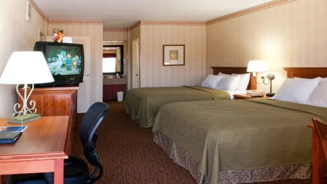Best Western Plus Anaheim Inn photo 4