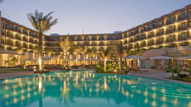 Crowne Plaza Hotel Muscat photo 5
