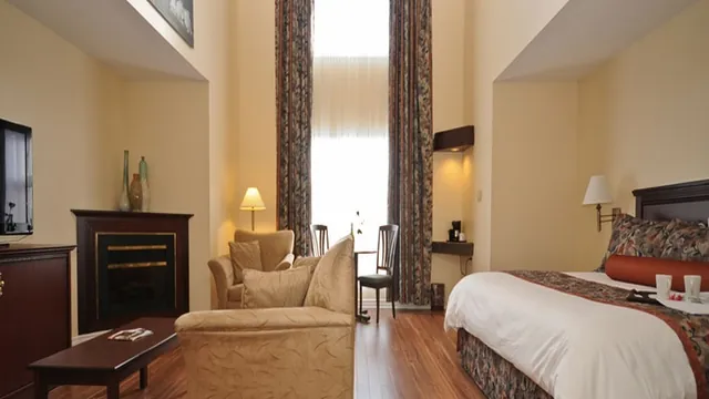 Ramada Plaza Manoir Du Hull photo 3