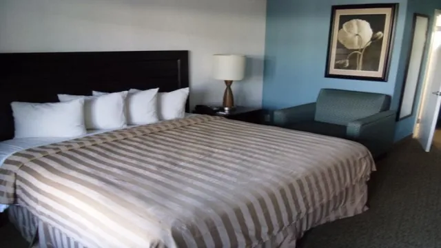 Ramada Limited West Tucson (AZ) photo 2