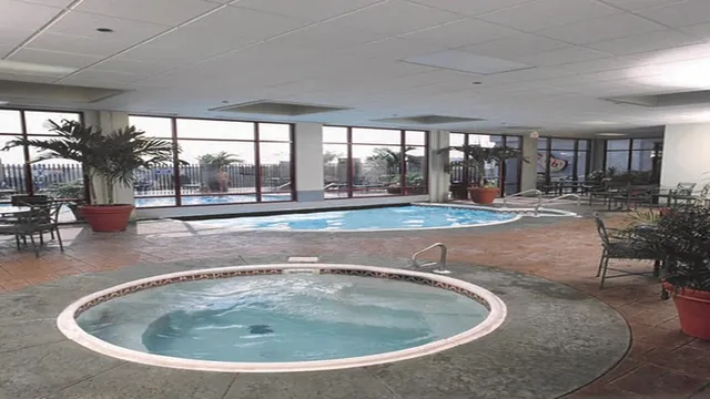 Branson Towers Hotel photo 2