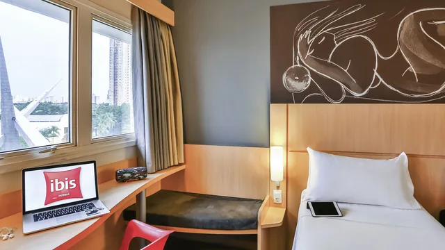 Days Inn by Wyndham Springfield photo 5