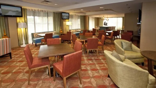 Hampton Inn Sarasota - I-75 Bee Ridge photo 1