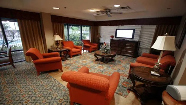 Hampton Inn Sarasota - I-75 Bee Ridge photo 2