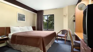 Marina Hotel at The Corinthia Beach Resort St. Julians