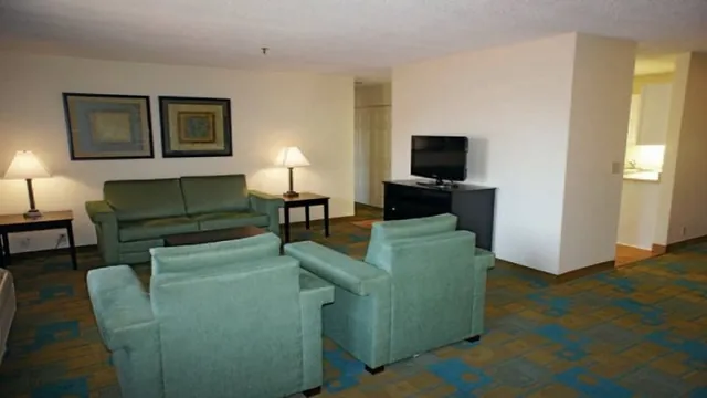 Radisson Blu Hotel & Spa Limerick photo 2