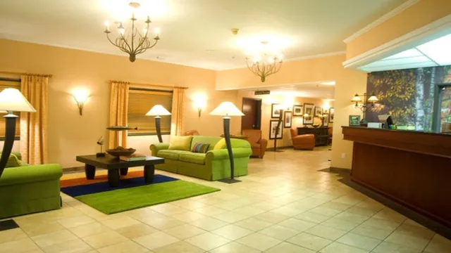 Shilo Inn Tigard Washington Square Portland photo 2