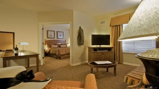 Coral Towers Holiday Suites Cairns photo 1