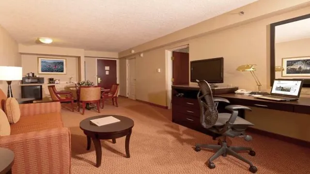 Hawaiian Inn Daytona Beach Resort photo 3