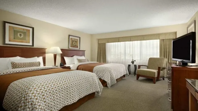 Embassy Suites Denver - Tech Center photo 1