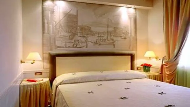 Ramada Limited Sea World Area photo 2