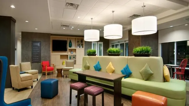 Quality Suites Charleston photo 2