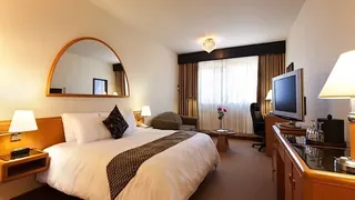 Park Inn & Suites Hotel Montreal Airport