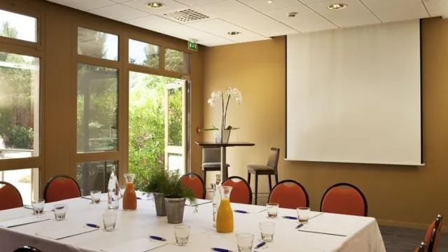Escale Oceania Hotel Aix En Provence photo 3