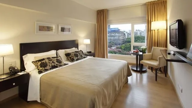 El Conquistador Hotel Buenos Aires photo 1