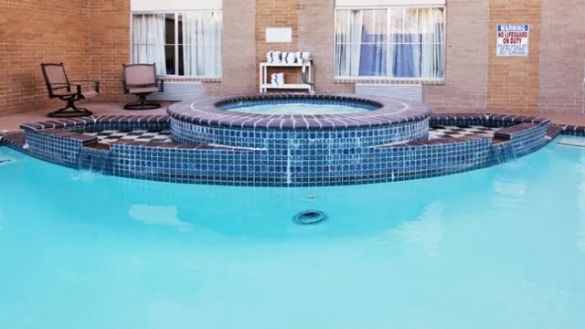 WyndhamVR Riverside Suites San Antonio photo 3