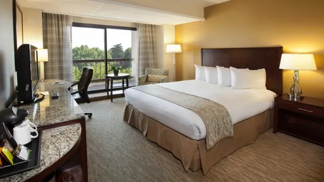 DoubleTree by Hilton Hotel Sacramento photo 1