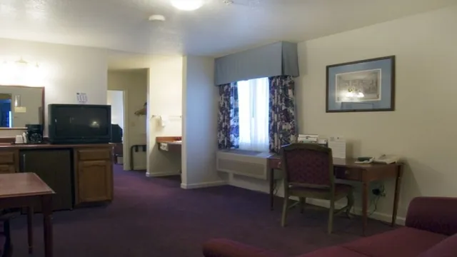 Dumont Inn Sacramento photo 2