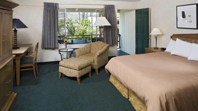 Mission Valley Resort San Diego photo 3