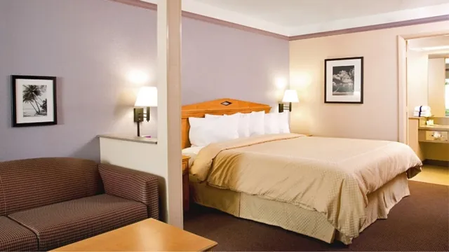 Clarion Suites Augusta photo 3