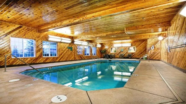 Vagabond Inn North Bakersfield photo 2