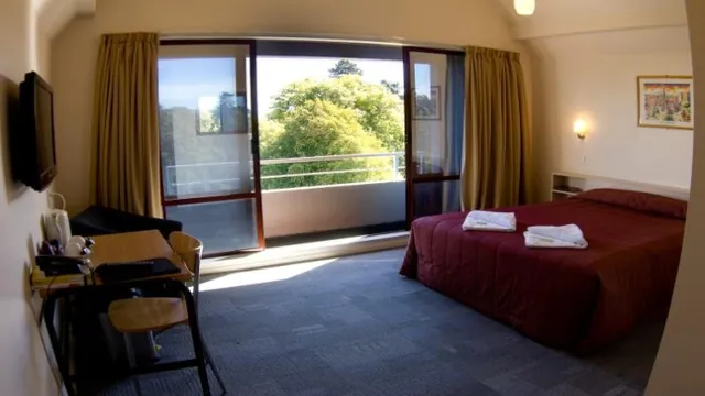 YMCA Hotel Christchurch photo 1