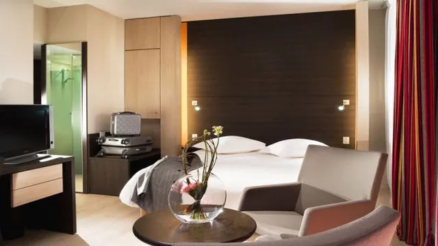 Escale Oceania Brest Hotel photo 1