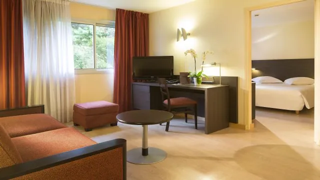 Escale Oceania Brest Hotel photo 3