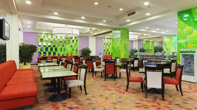 Holiday Inn Express Zhengzhou Zhengdong photo 5