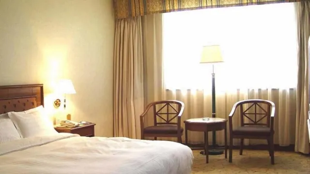 Gloria Plaza Hotel Suzhou photo 1