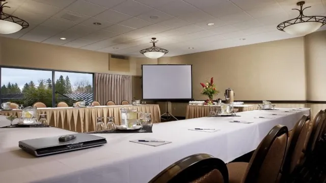 Sheraton Guildford Hotel photo 2