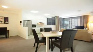 Oaks 212 Margaret Brisbane
