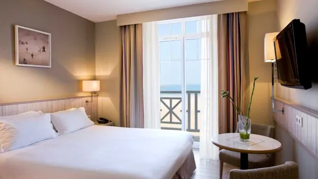Antinea Hotel Saint Malo photo 2