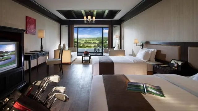Mission Hills Golf Club & Resort Shenzhen photo 3
