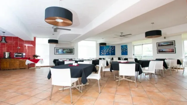 Bombora Resort Gold Coast photo 2