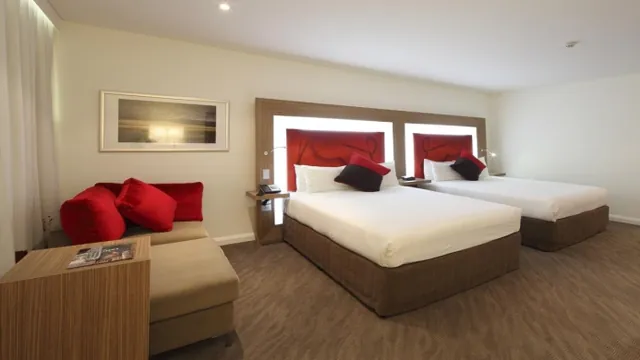 Novotel Sydney Rooty Hill Hotel photo 2