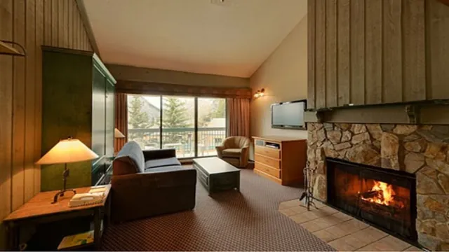 Douglas Fir Resort & Chalets Banff photo 1