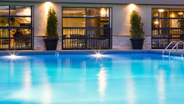 Coast Capri Hotel Kelowna photo 1