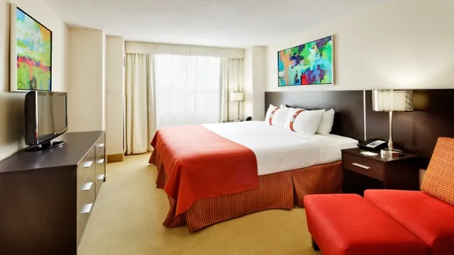 Holiday Inn Toronto Downtown Centre photo 1