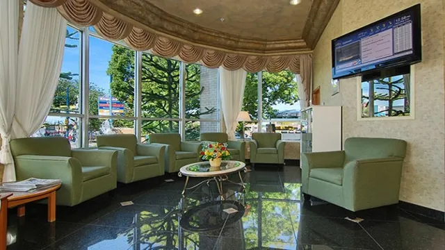 Best Western Plus Uptown Hotel Vancouver photo 2